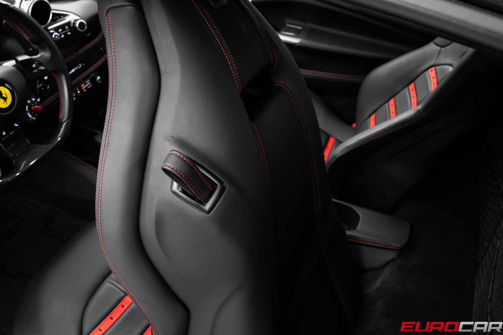 Used 2022 Ferrari F8 Tributo RWD image 41