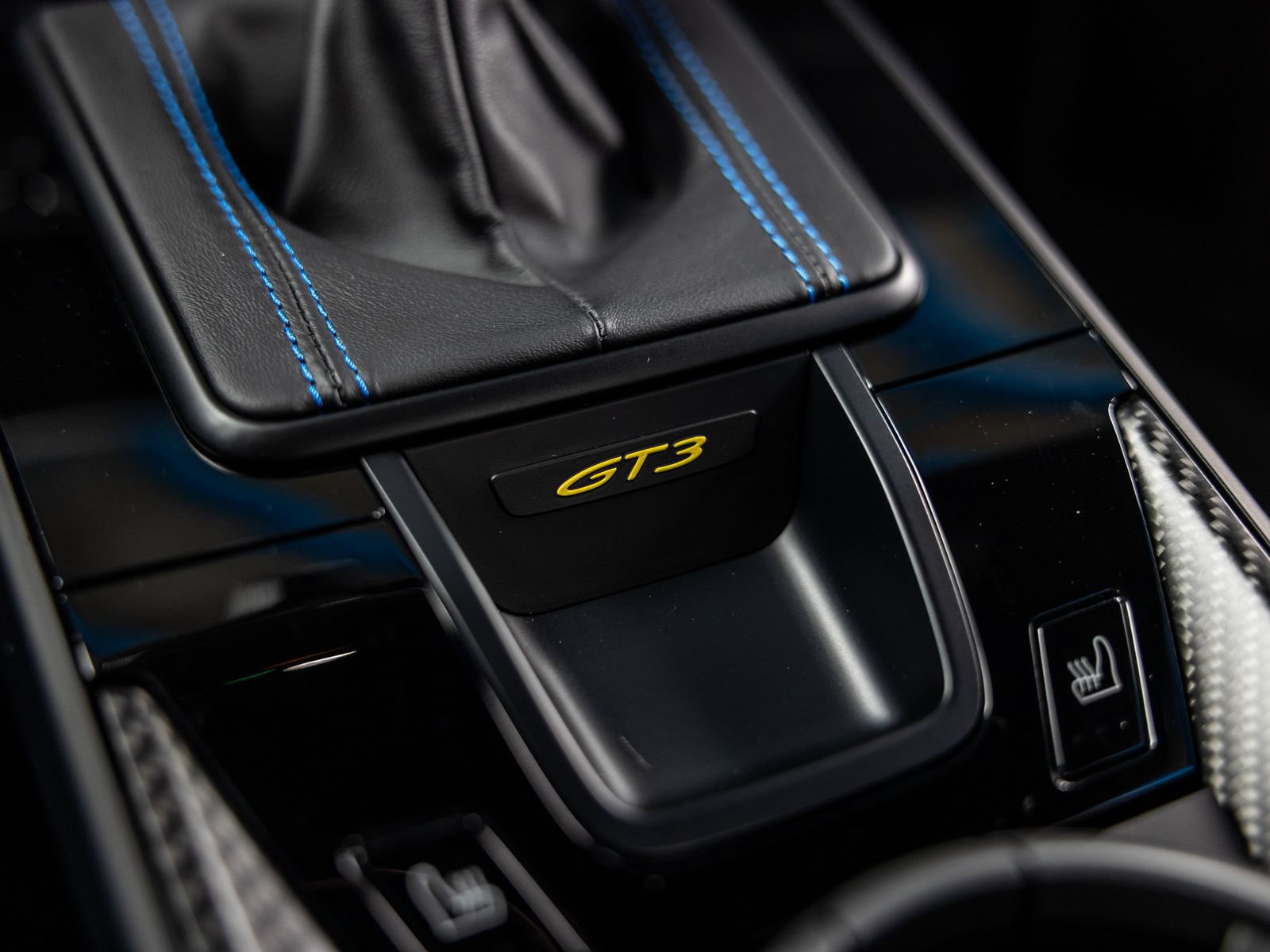 Certified 2025 Porsche 911 GT3 RWD image 42