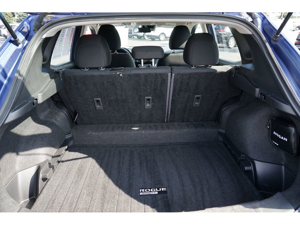 Used 2022 Nissan Rogue Sport S image 26