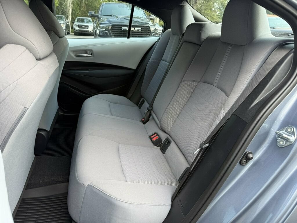 Used 2026 Toyota Corolla SE FWD image 7