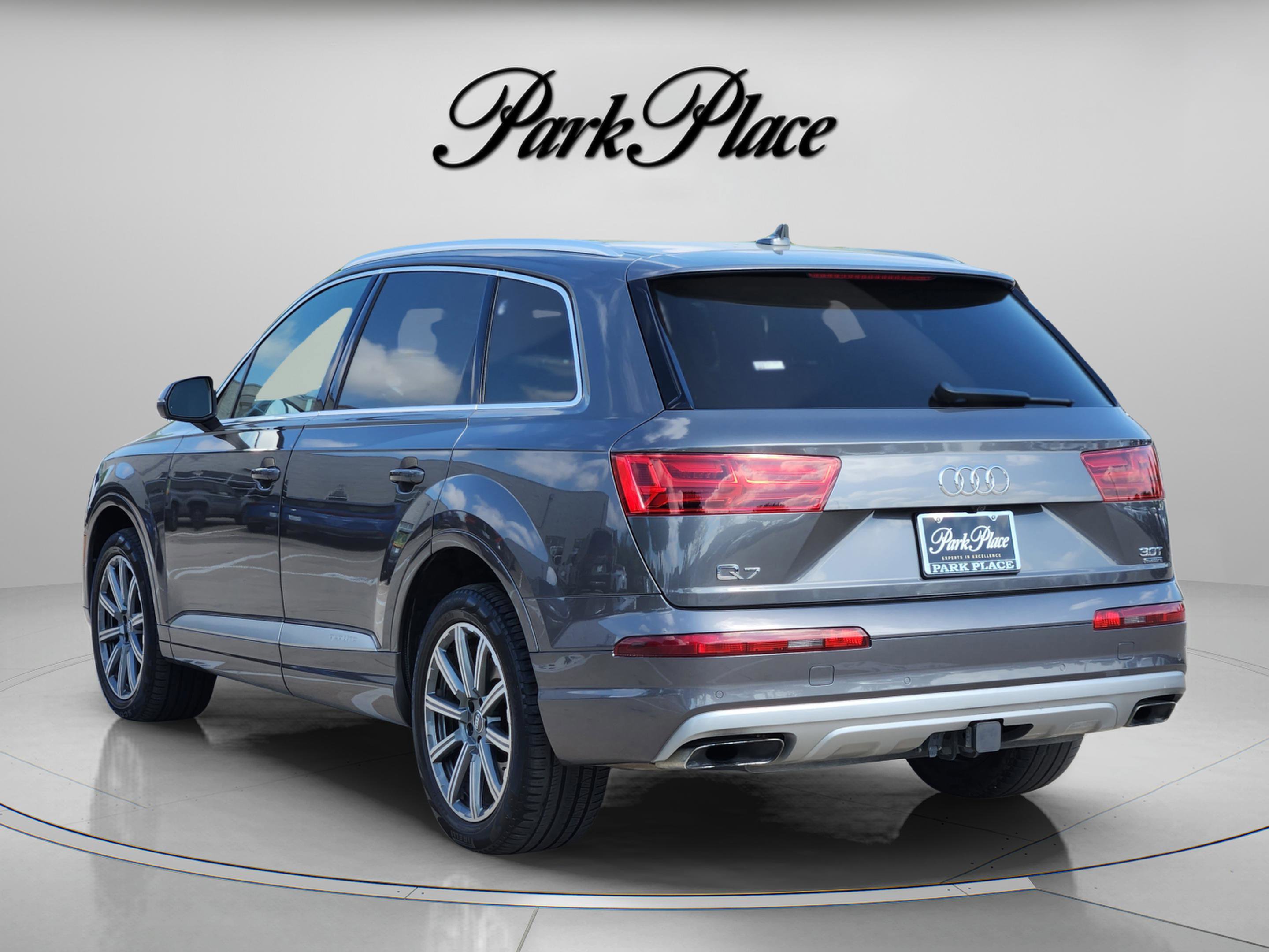Used 2018 Audi Q7 3.0T Premium Plus AWD/4WD image 4