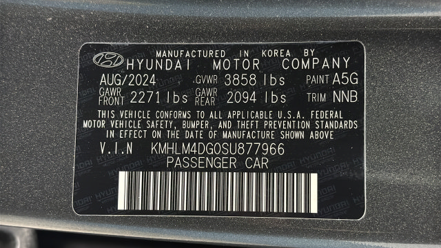 Used 2025 Hyundai Elantra Sport w/ Cargo Package FWD image 28