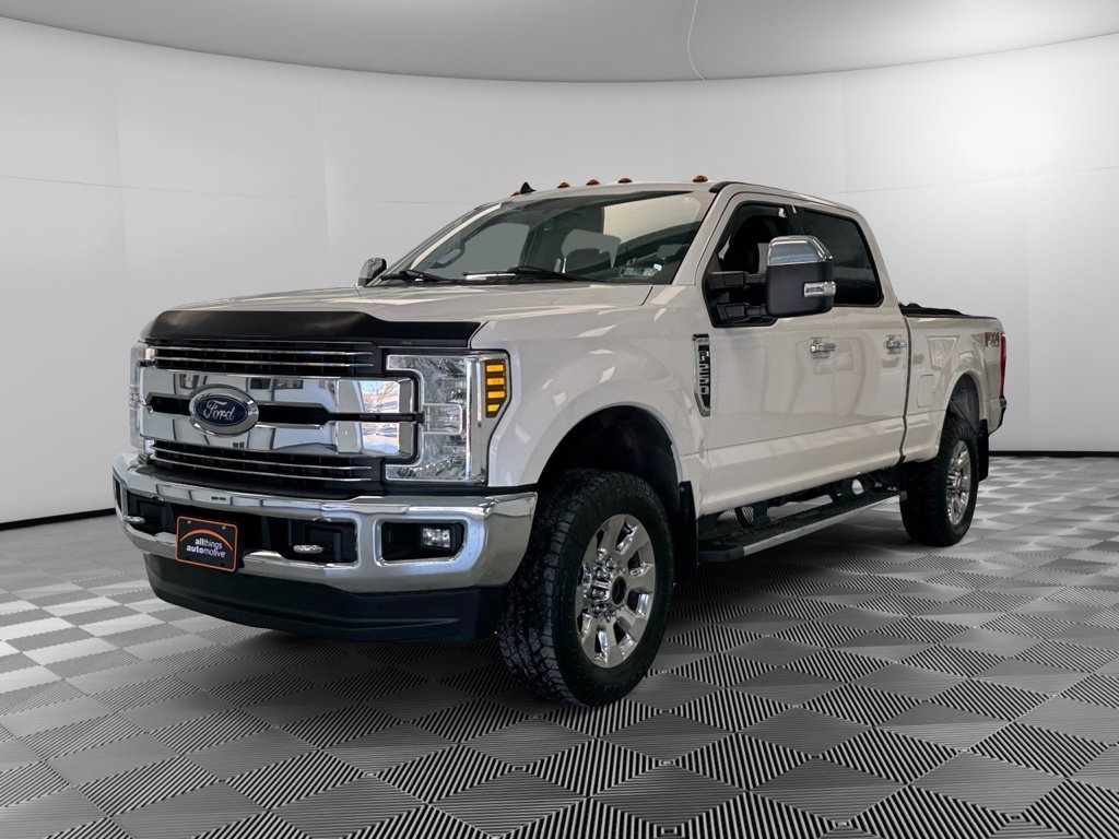 Used 2019 Ford F250 Lariat w/ Chrome Package image 4