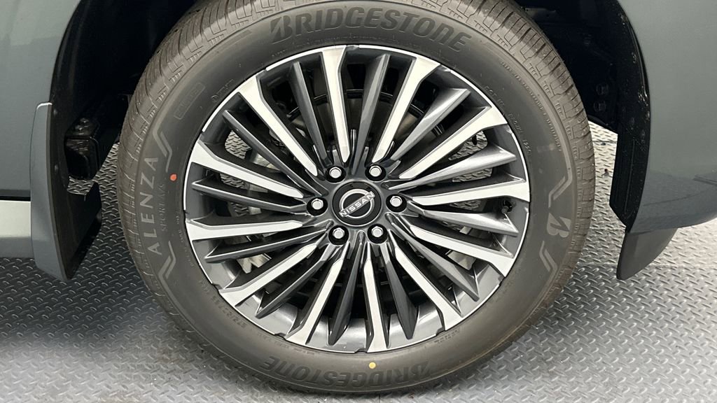New 2025 Nissan Armada Platinum Reserve image 22