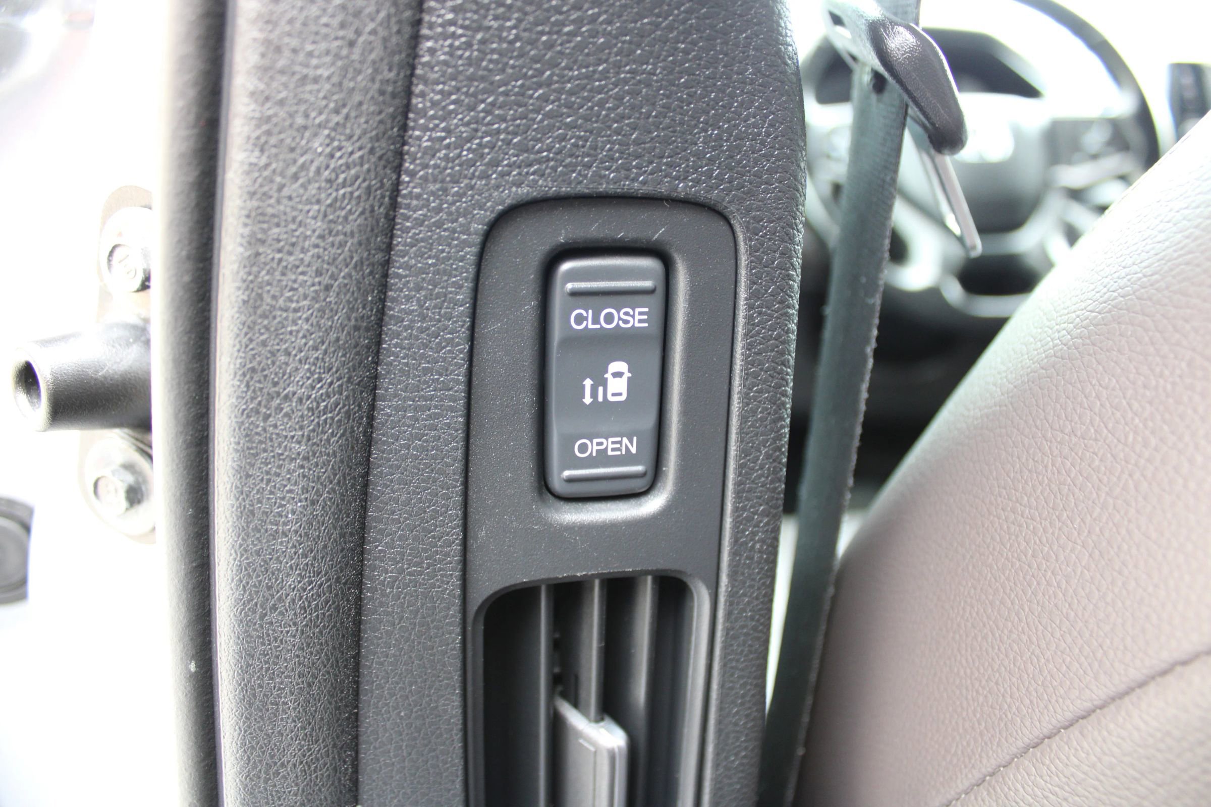 Used 2021 Honda Odyssey EX-L image 34