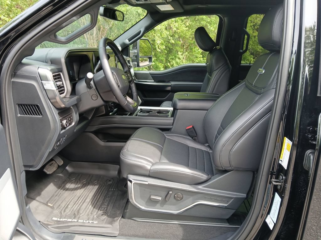 Used 2025 Ford F350 Platinum AWD/4WD image 20