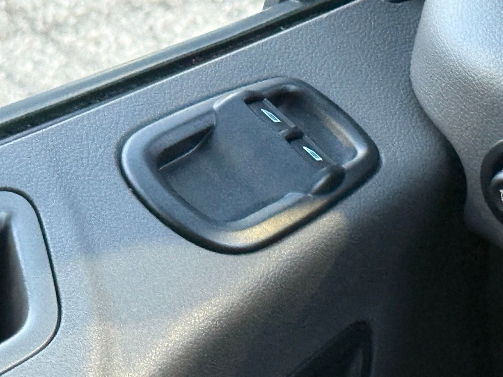 Used 2024 Ford Transit 350 XLT RWD image 29