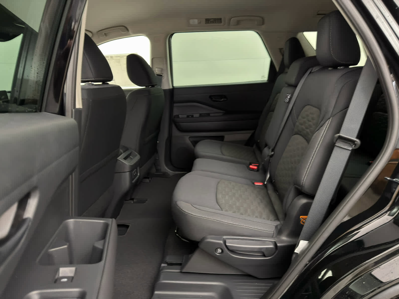 New 2026 Nissan Pathfinder SV image 15