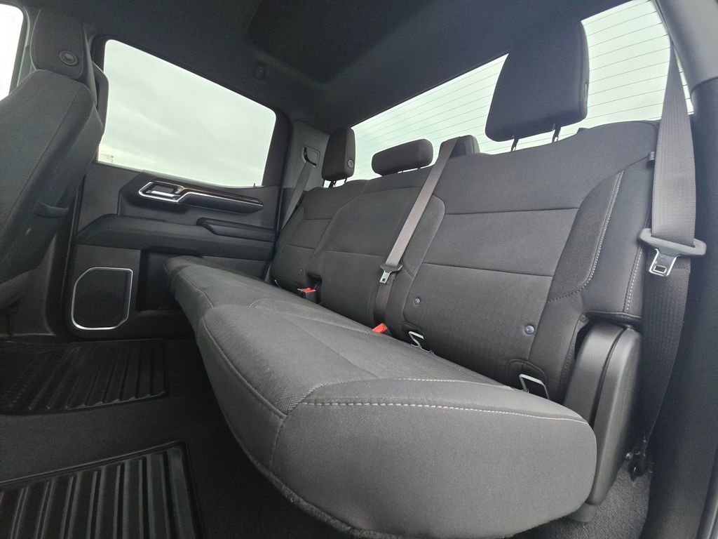Used 2023 GMC Sierra 1500 SLE w/ Enhanced Capability Package AWD/4WD image 13