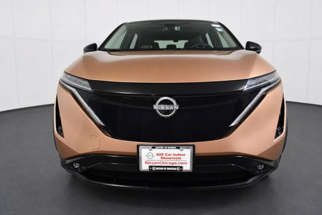 Used 2024 Nissan Ariya AWD image 2
