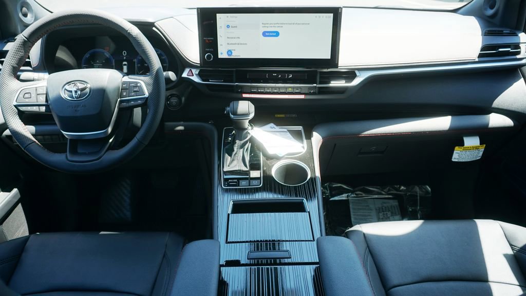 New 2026 Toyota Sienna XSE AWD/4WD image 13