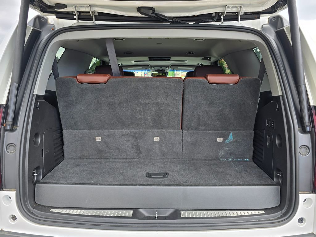 Used 2019 Chevrolet Tahoe Premier w/ Premier Plus Edition AWD/4WD image 13