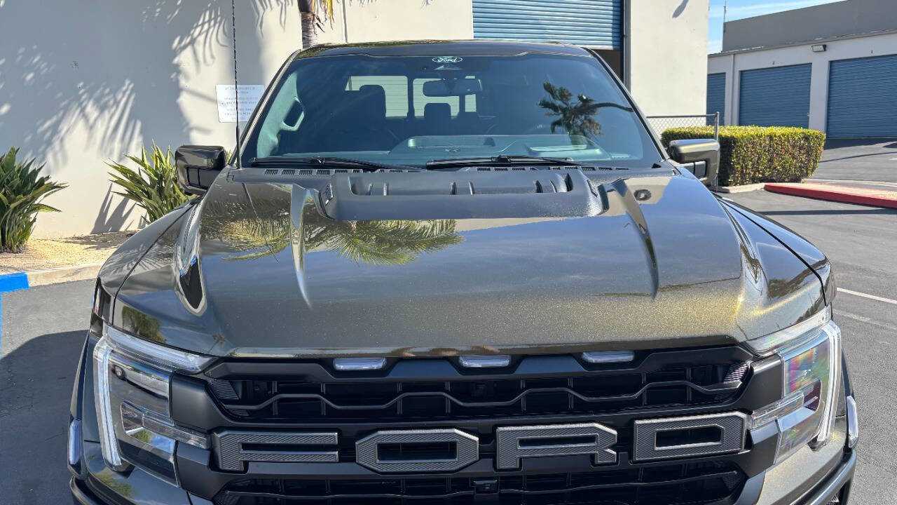 Used 2025 Ford F150 Raptor image 12