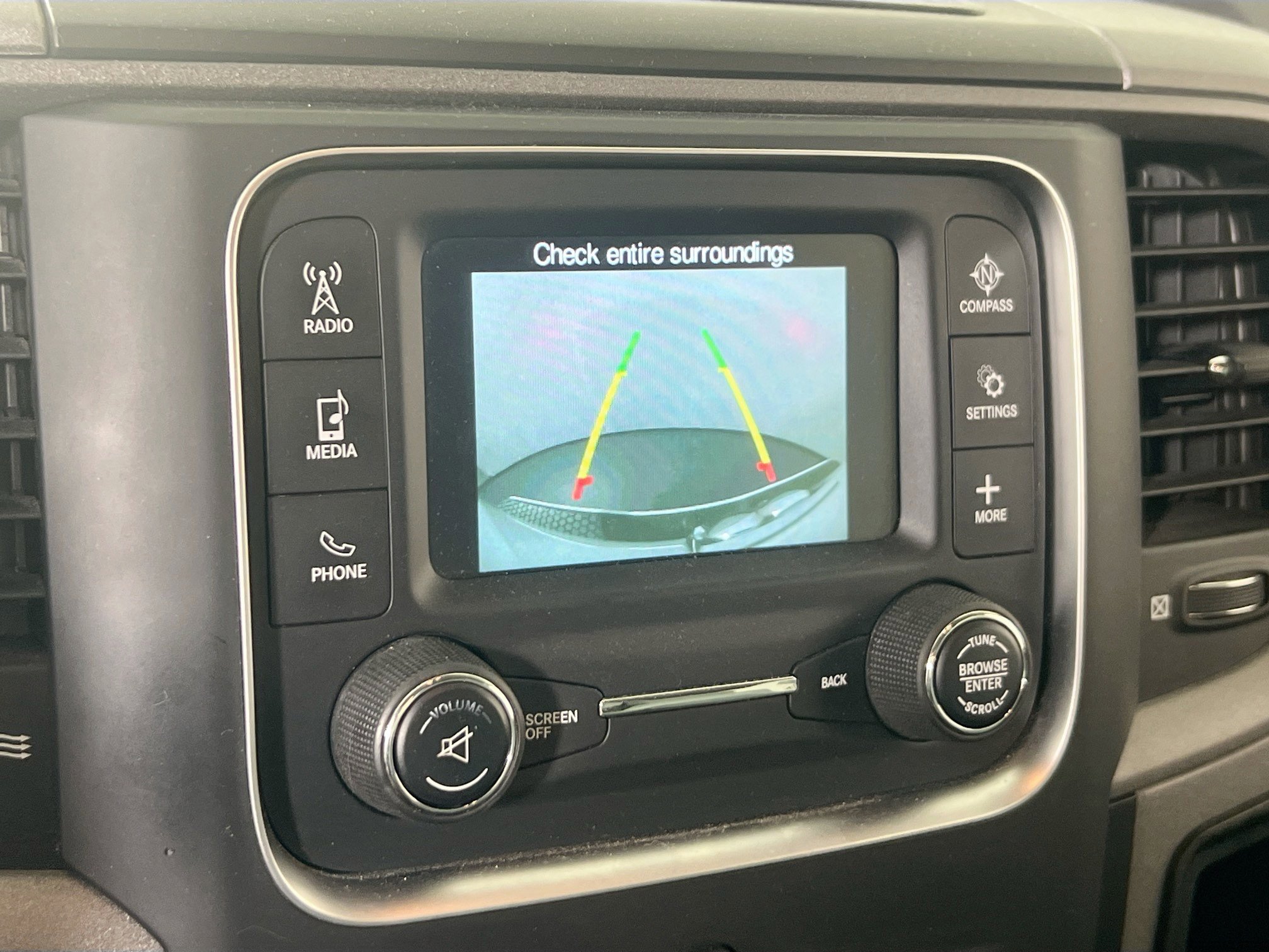 Used 2018 RAM 1500 Express image 13