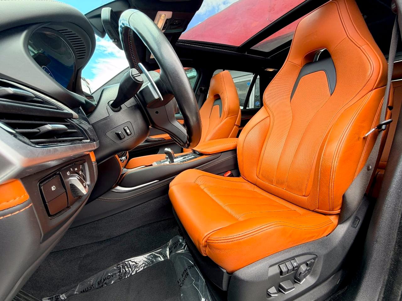 Used 2018 BMW X5 M AWD/4WD image 21