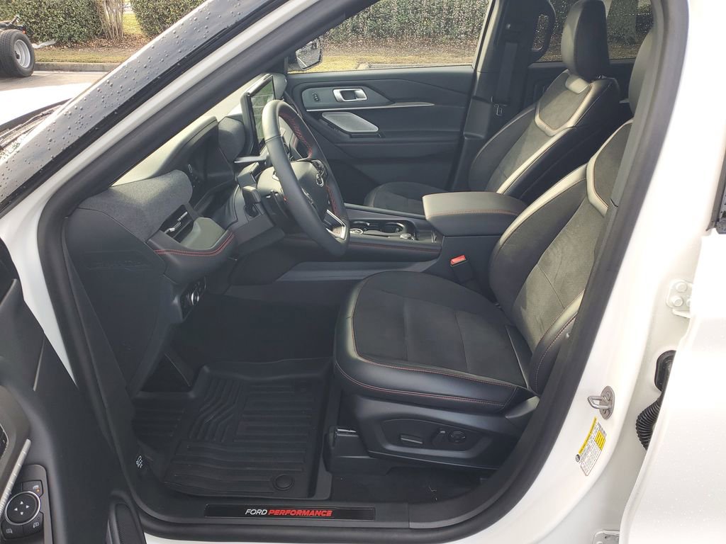 Used 2025 Ford Explorer ST w/ Sun And Sound Package image 18