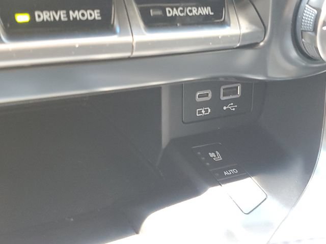 Used 2024 Lexus LX 600 F Sport AWD/4WD image 29