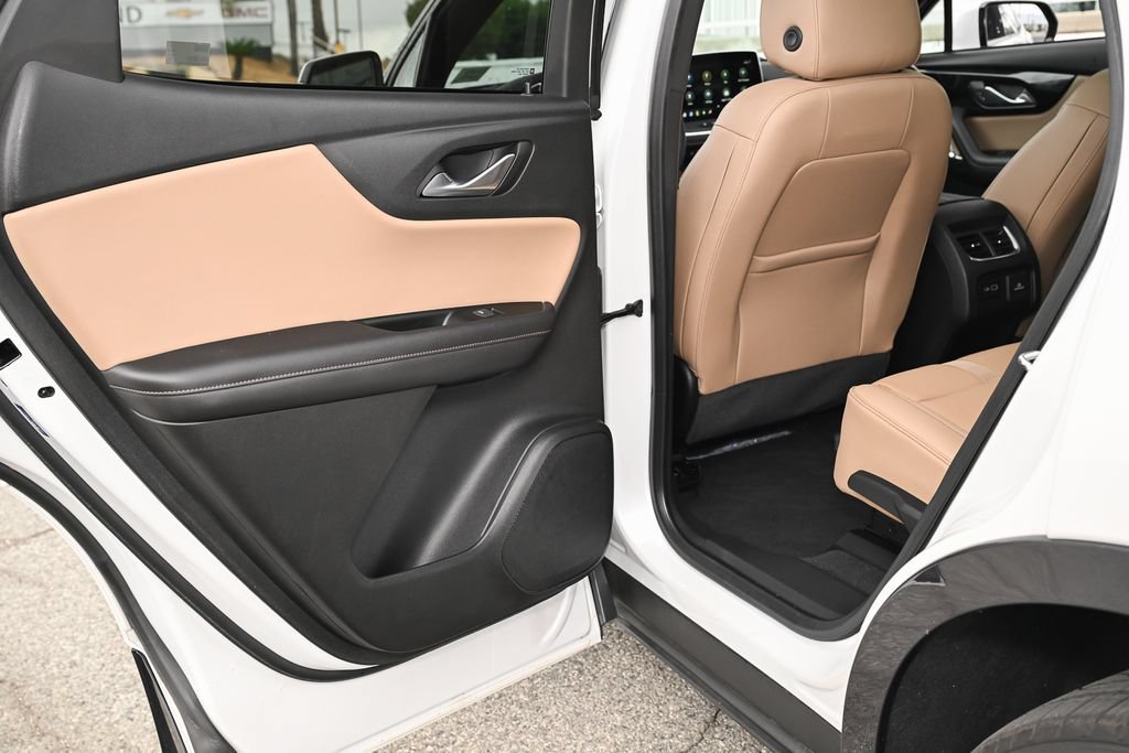 Used 2023 Chevrolet Blazer Premier FWD image 40