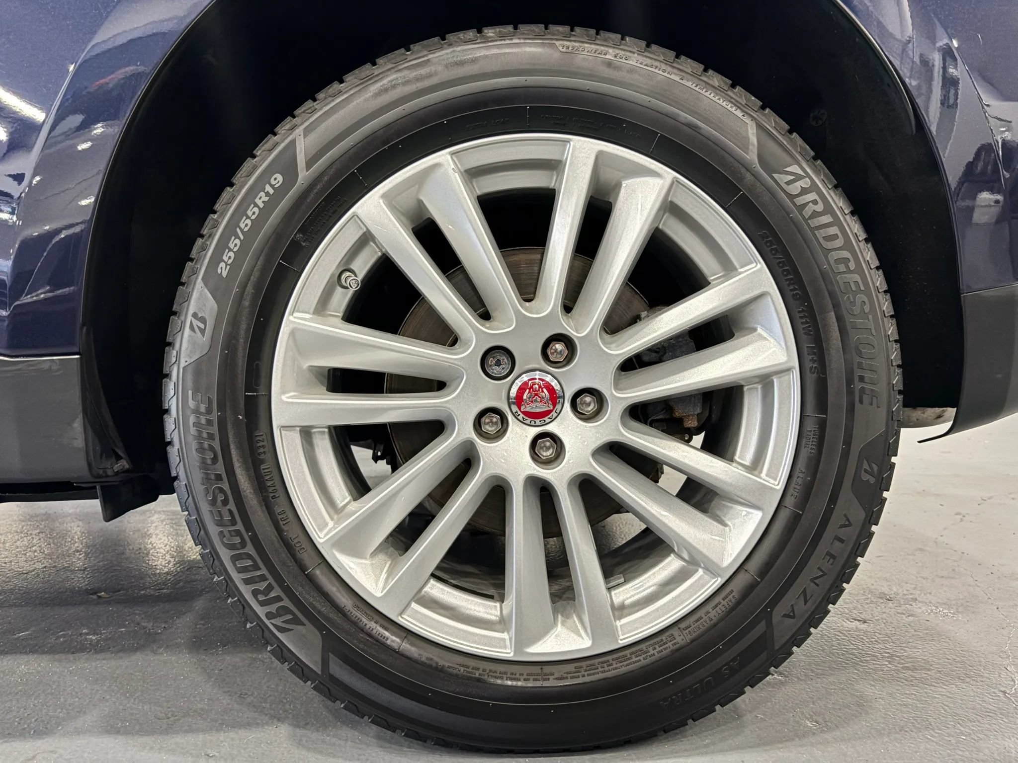 Used 2017 Jaguar F-PACE Prestige AWD/4WD image 53