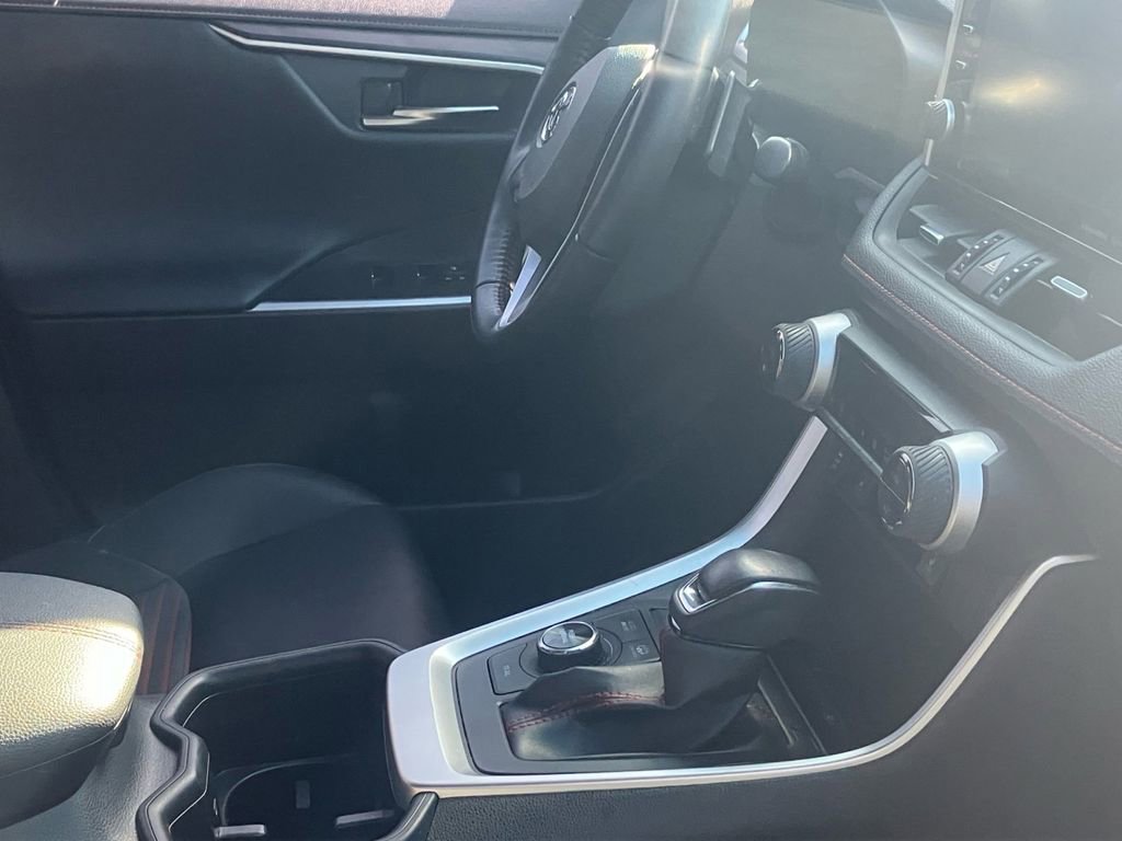 Used 2022 Toyota RAV4 XSE w/ Weather Package image 6