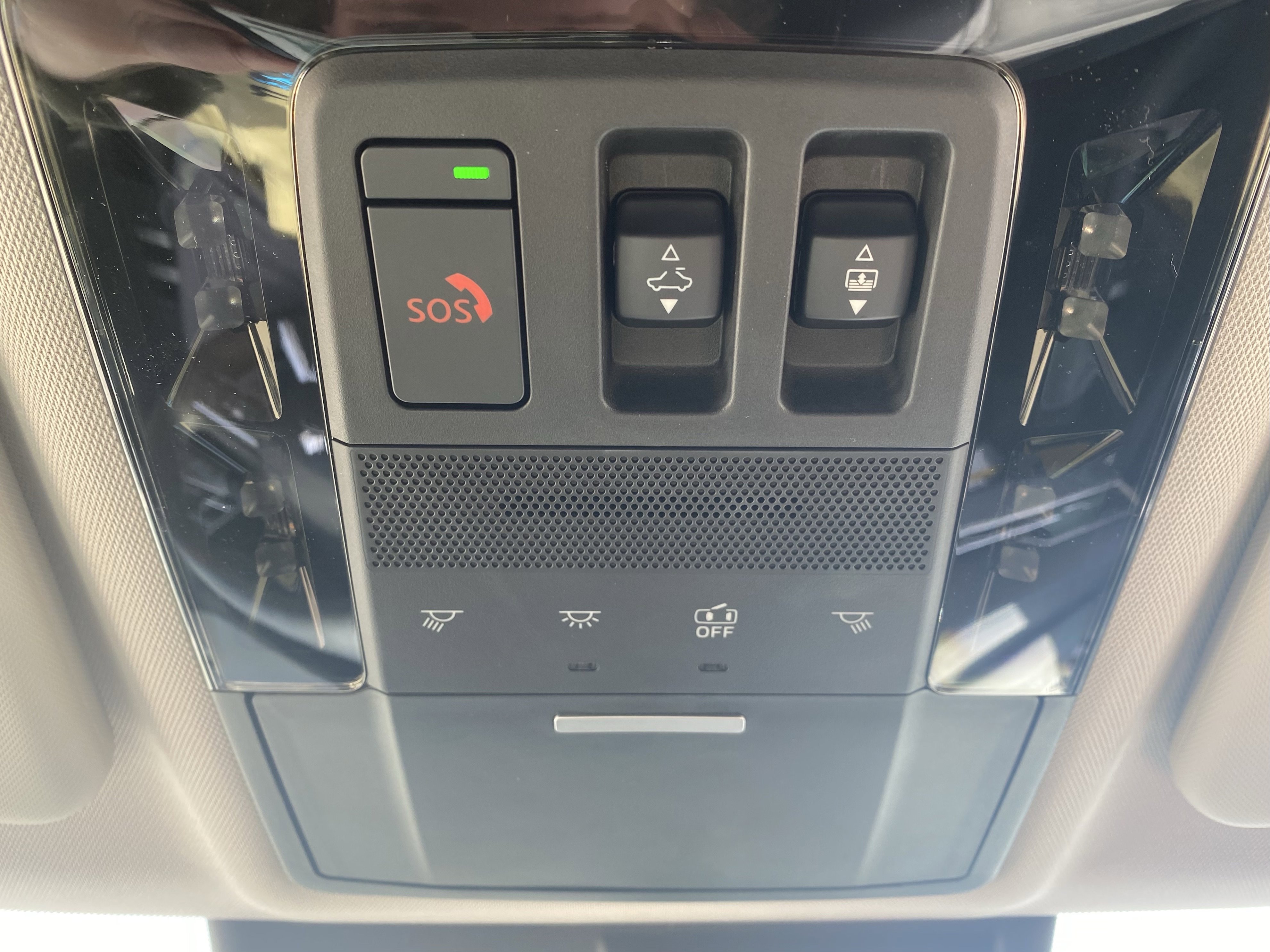 New 2026 Mitsubishi Outlander SE image 11