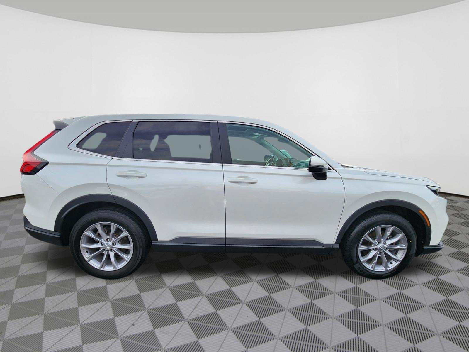 Certified 2025 Honda CR-V EX image 6