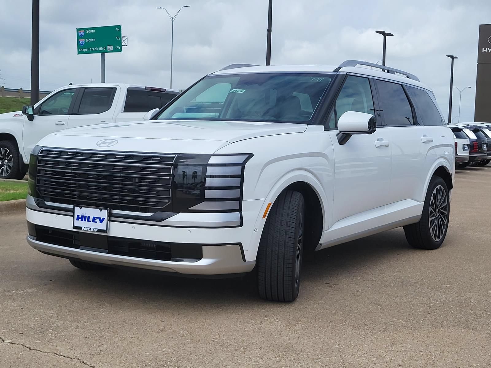 New 2026 Hyundai Palisade Calligraphy AWD/4WD image 2