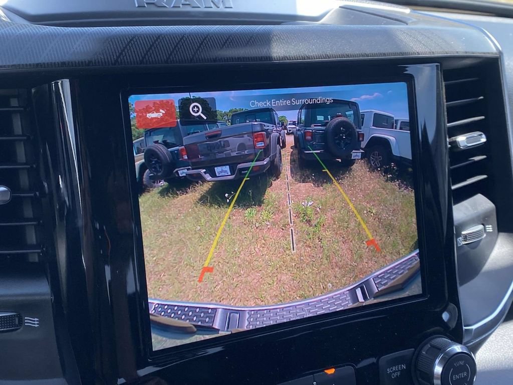 New 2026 RAM 1500 Express AWD/4WD image 23