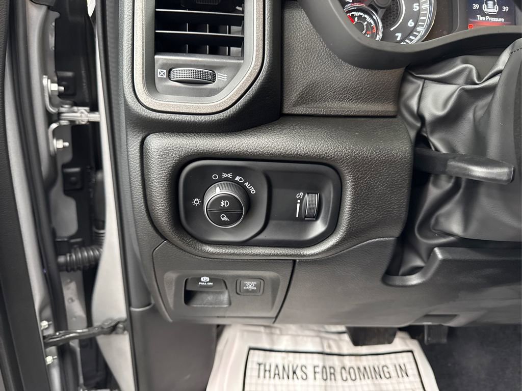Certified 2025 RAM 1500 Tradesman w/ Night Edition image 27