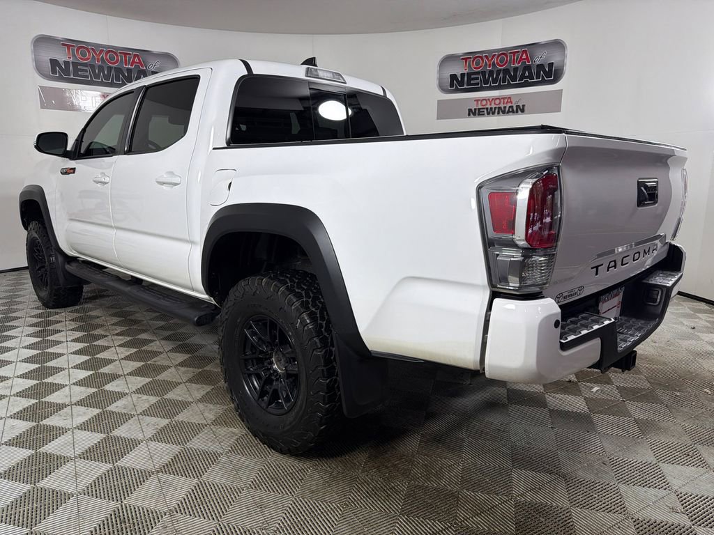 Used 2020 Toyota Tacoma TRD Off-Road w/ Technology Package image 5