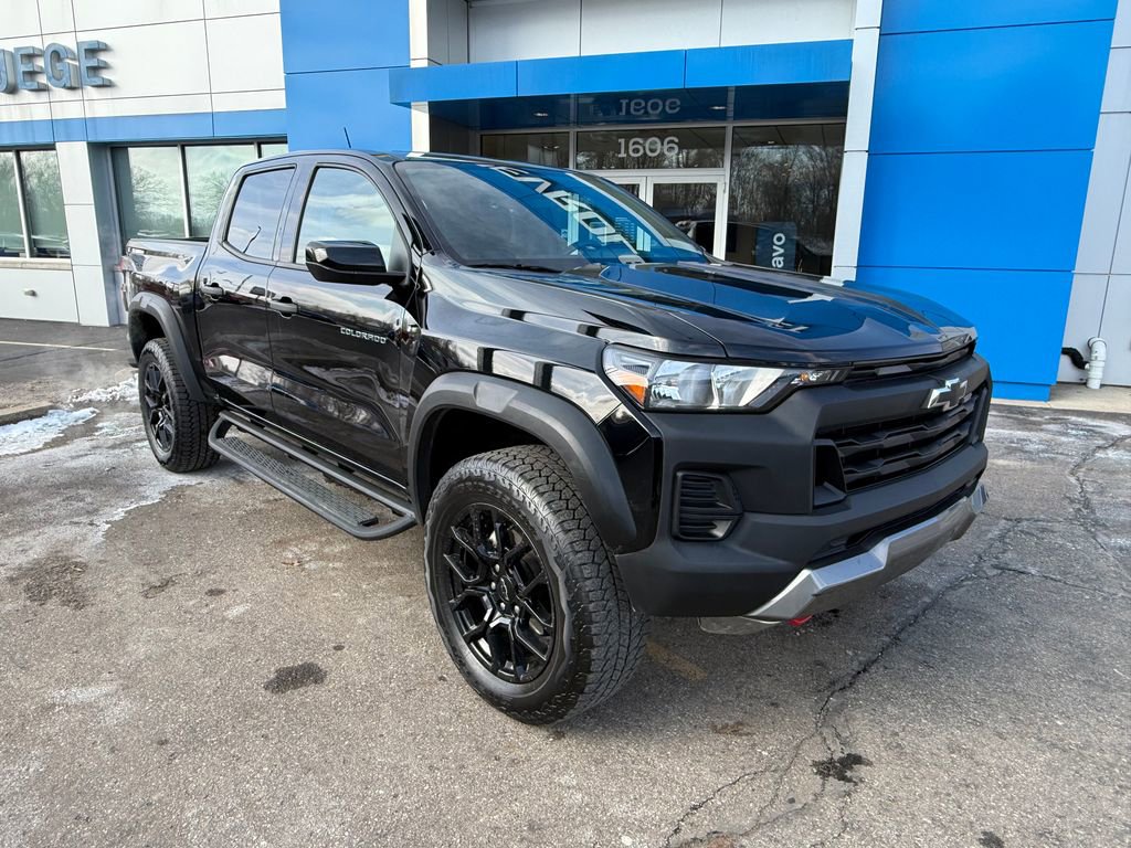 Certified 2023 Chevrolet Colorado Trail Boss w/ LPO, Dark Essentials Package image 10