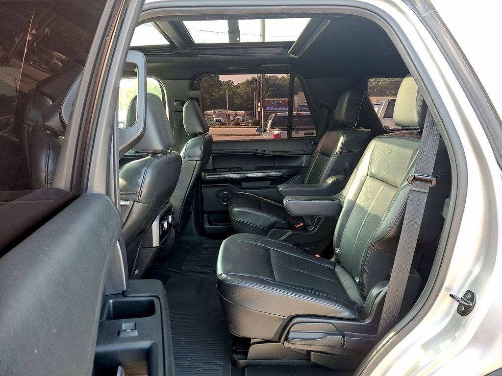 Certified 2021 Ford Expedition XLT RWD image 10
