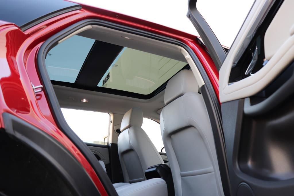 Used 2023 Land Rover Range Rover Evoque S image 35