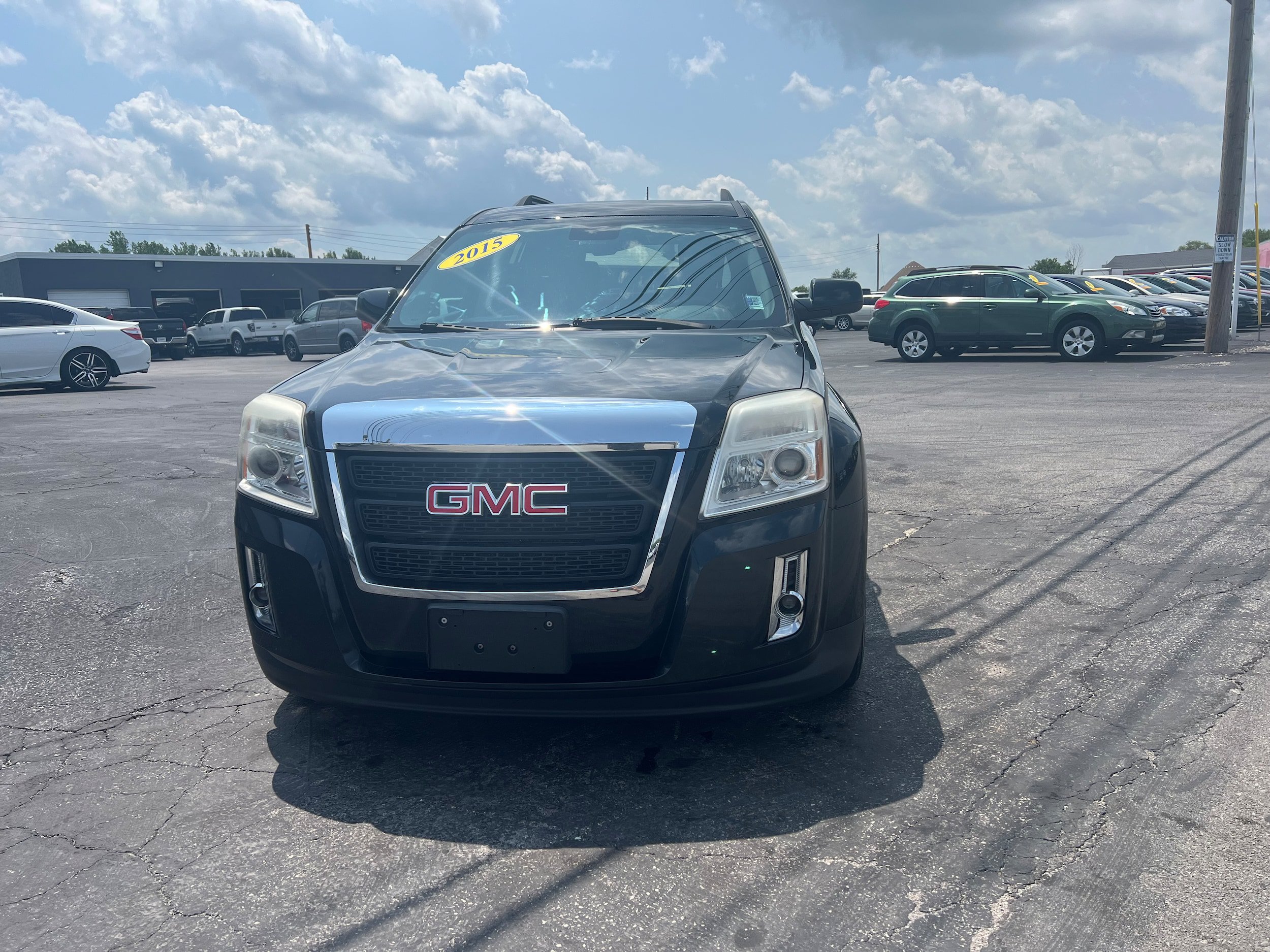 Used 2015 GMC Terrain SLT w/ Open Road Package AWD/4WD image 2