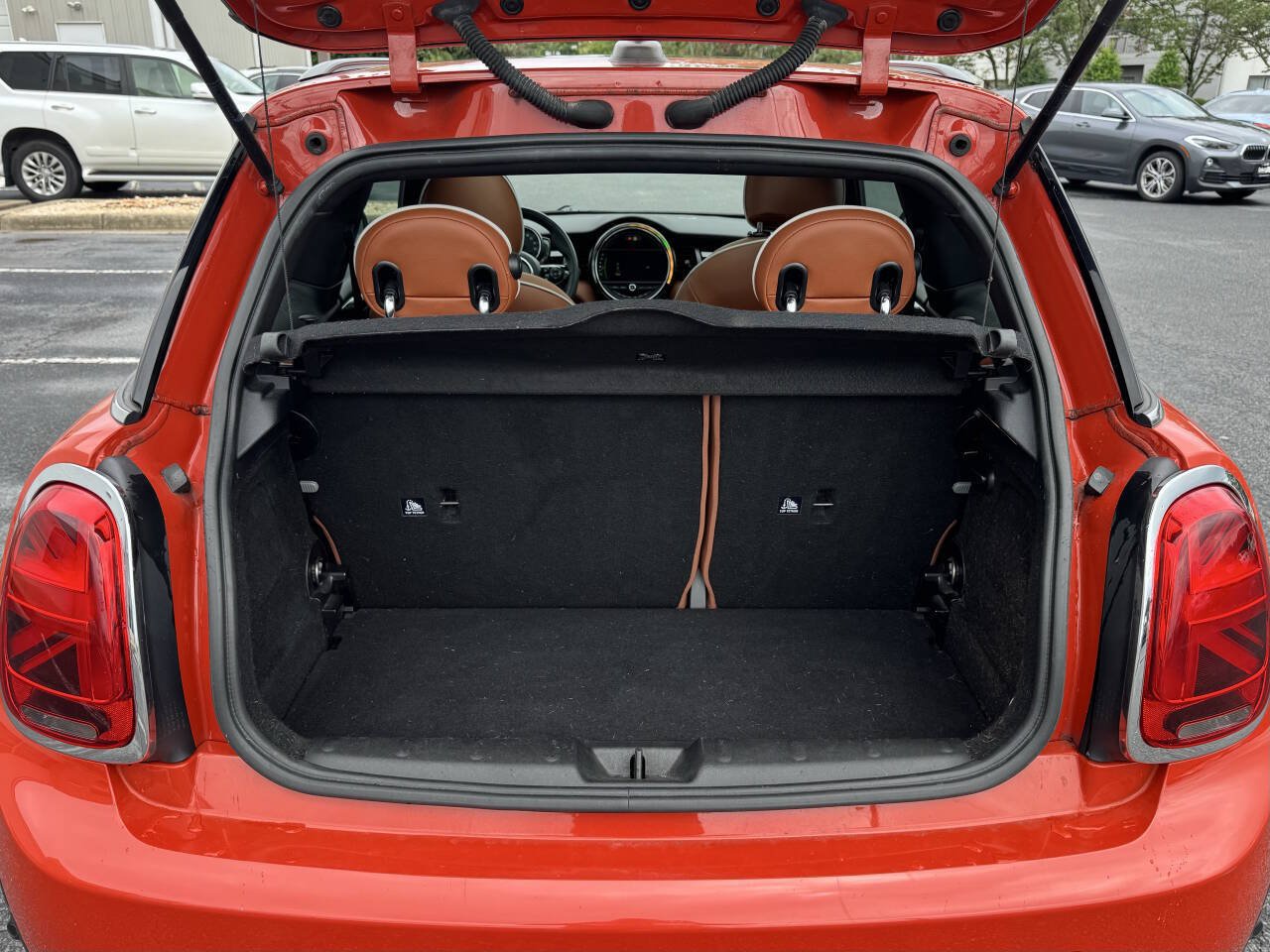 Used 2019 MINI Cooper 2-Door Hardtop FWD image 18