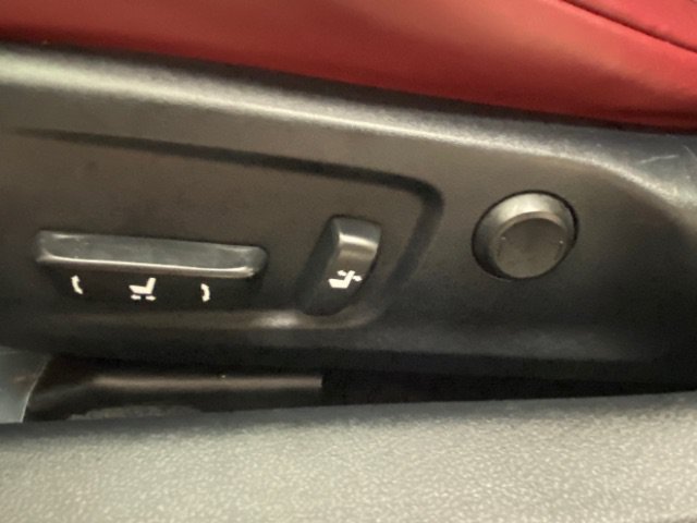 Used 2015 Lexus IS 350 AWD w/ F-Sport Package image 22
