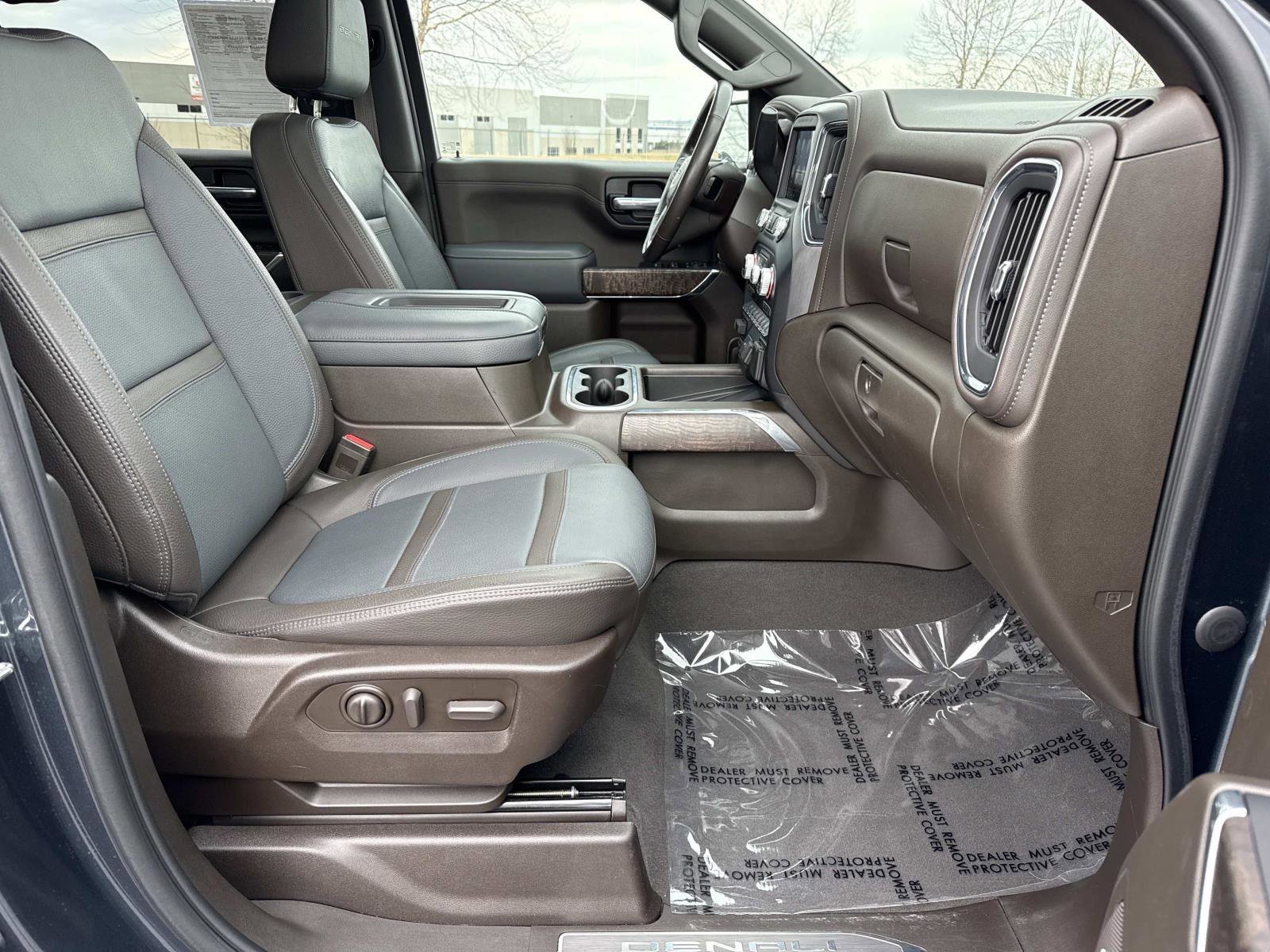 Used 2022 GMC Sierra 1500 Denali w/ Driver Alert Package II image 19