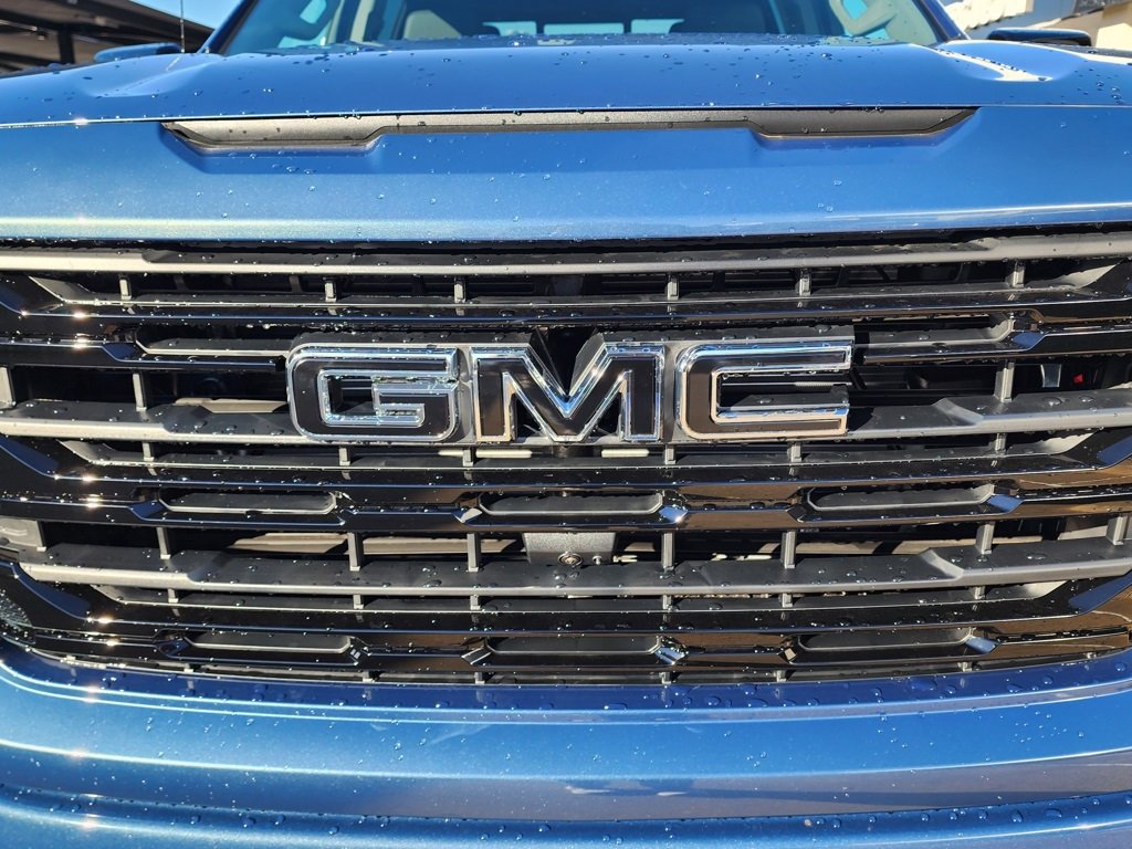 New 2026 GMC Sierra 1500 Elevation w/ Elevation Premium Package image 10