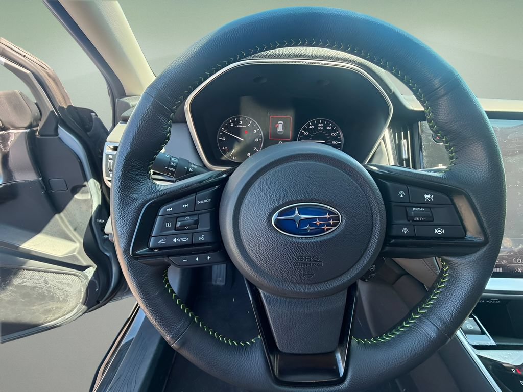 Used 2025 Subaru Outback Onyx Edition AWD/4WD image 22