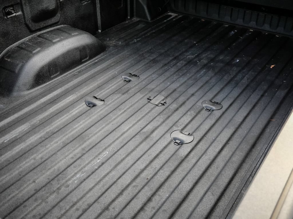Used 2024 Chevrolet Silverado 2500 High Country w/ High Country Premium Package AWD/4WD image 16