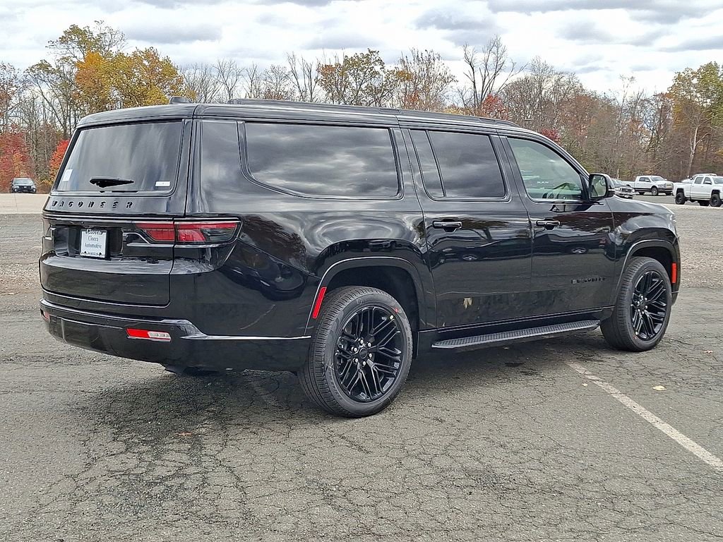 New 2025 Jeep Wagoneer L Series II w/ Premium Group I image 7