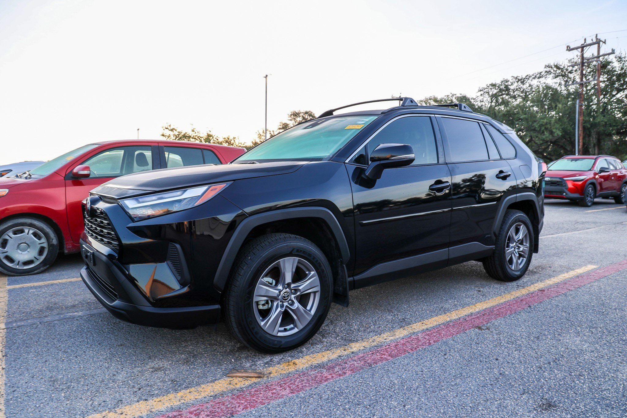 Certified 2025 Toyota RAV4 XLE w/ Convenience Package AWD/4WD image 3
