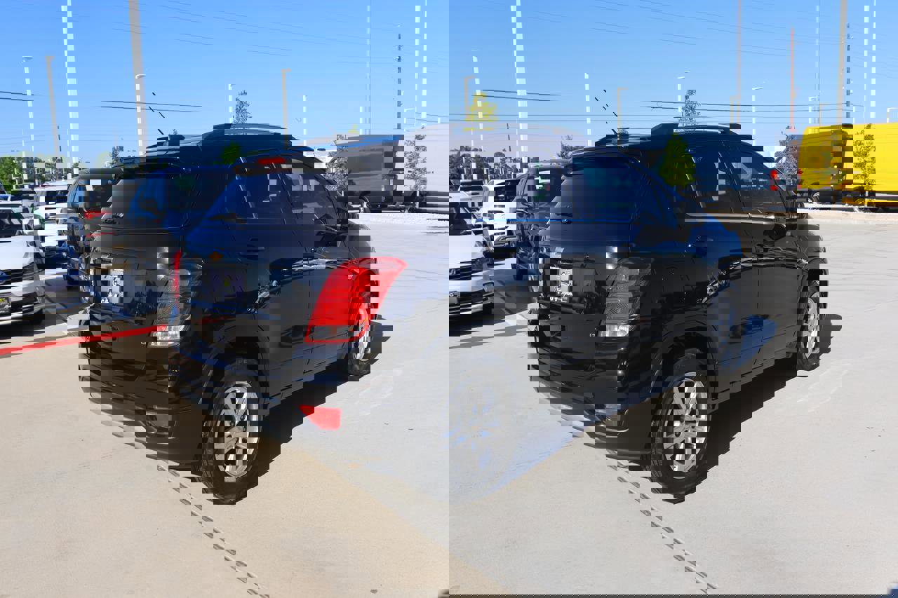 Used 2020 Chevrolet Trax LT image 5