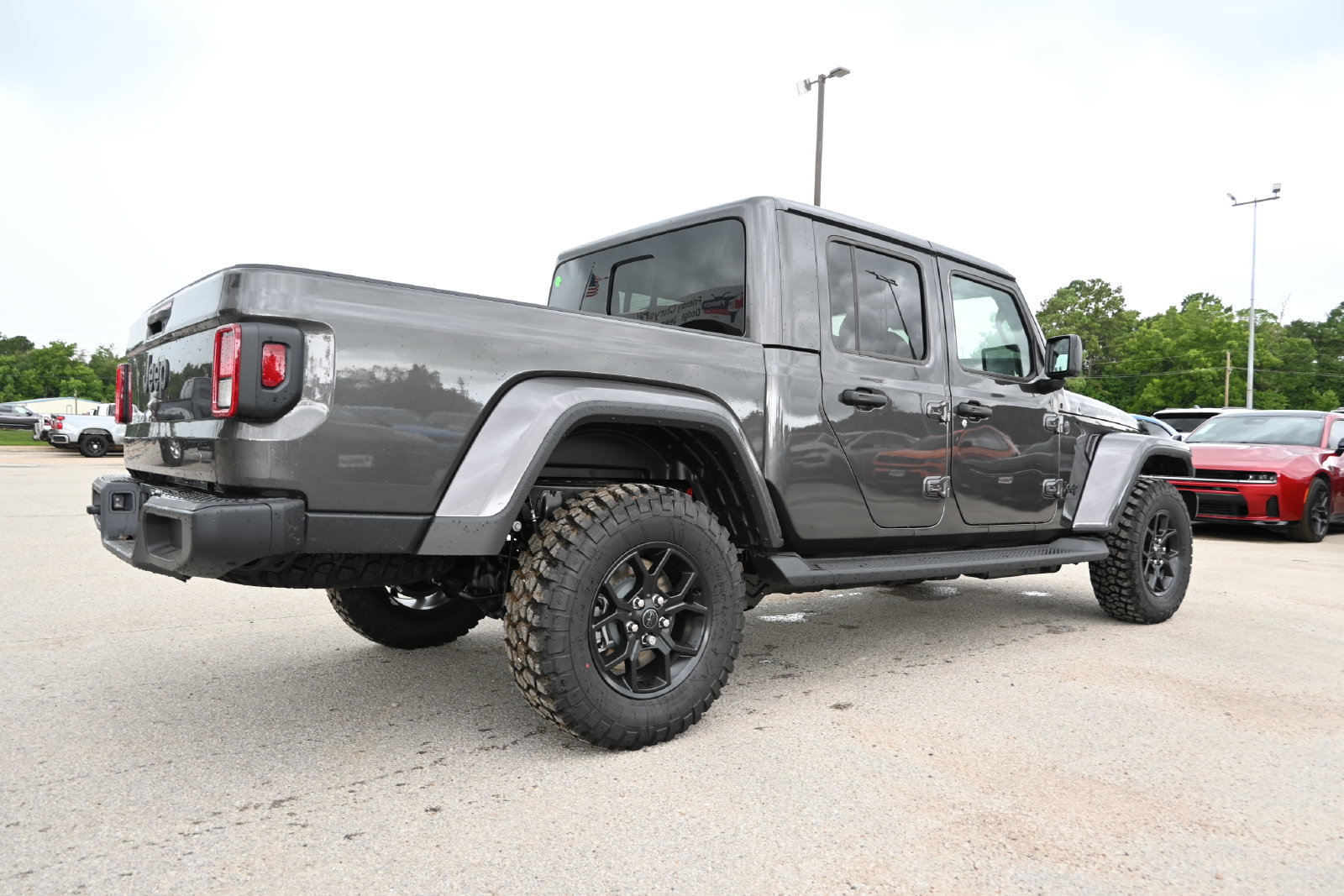 New 2026 Jeep Gladiator Sport AWD/4WD image 3