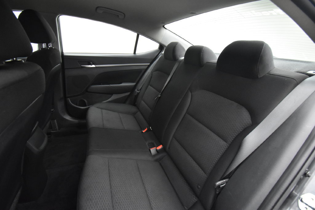 Used 2020 Hyundai Elantra SEL w/ Cargo Package (C1) FWD image 16