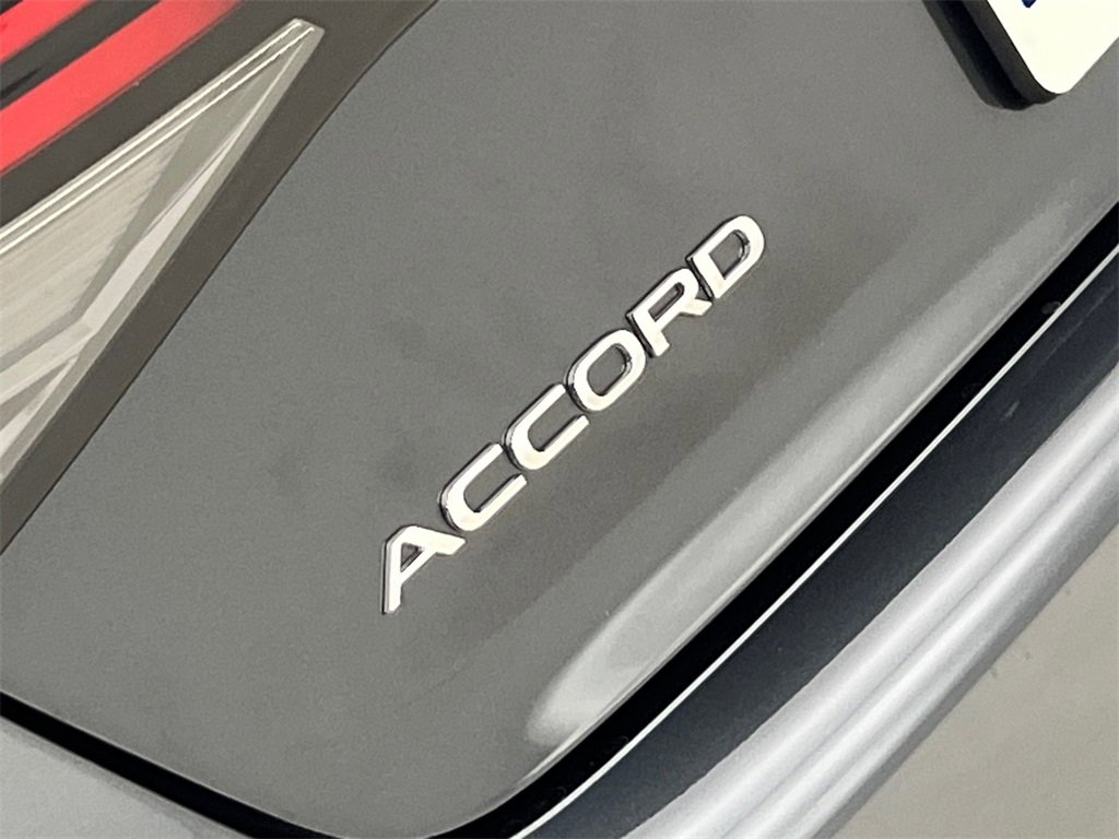 New 2025 Honda Accord SE image 9