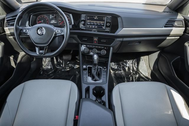 Used 2020 Volkswagen Jetta R-Line image 19