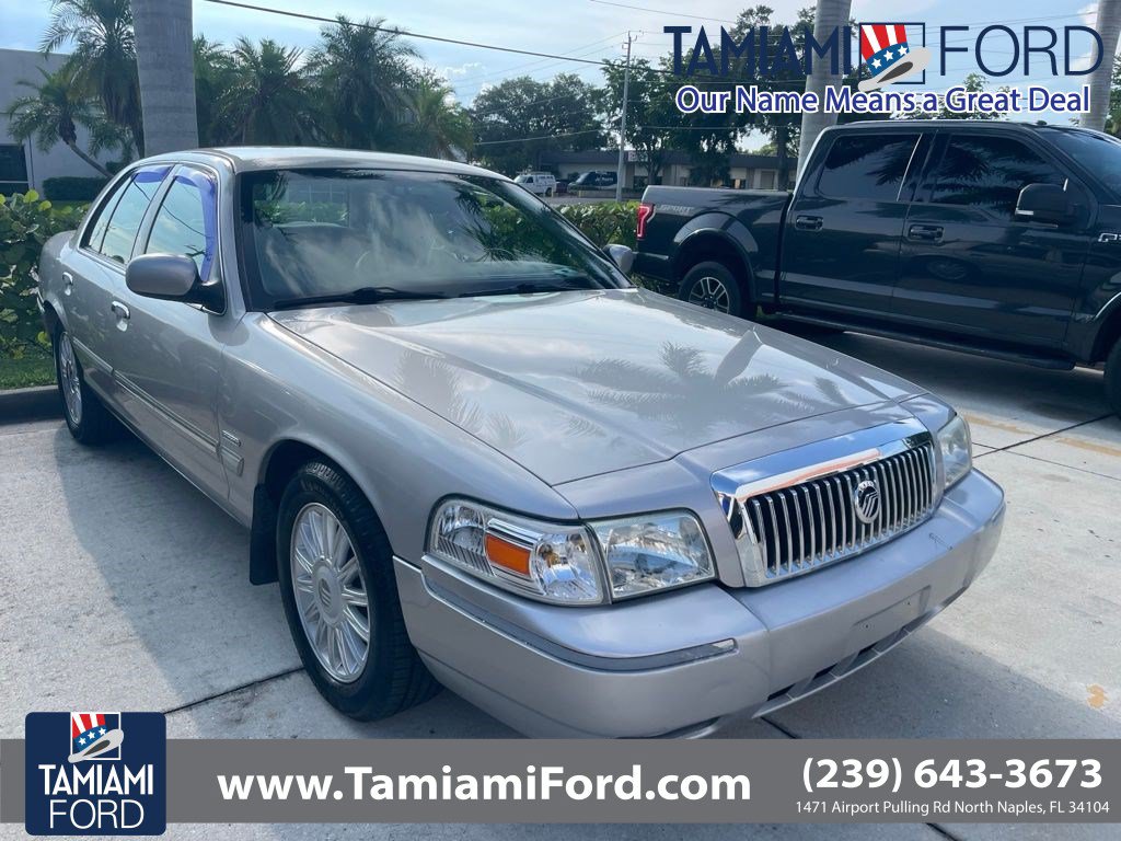 Used 2010 Mercury Grand Marquis LS RWD image 1