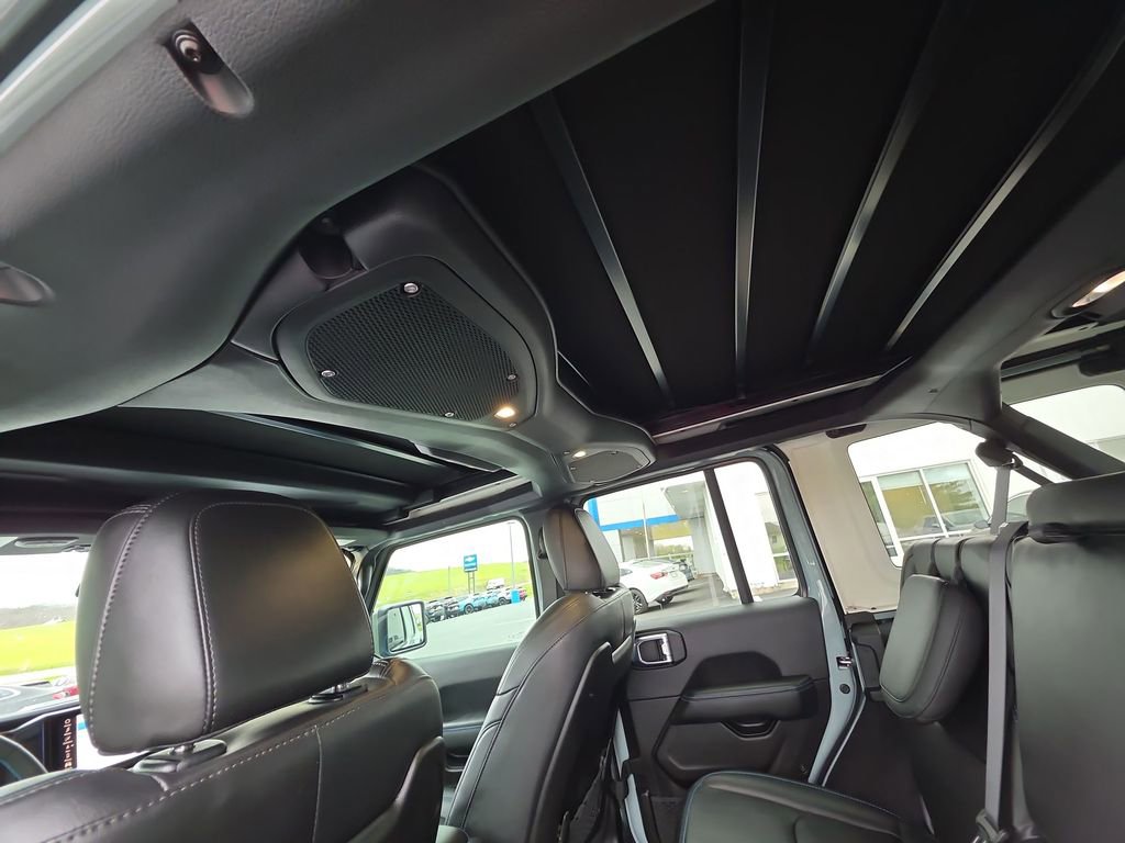 Used 2024 Jeep Wrangler Unlimited Rubicon 4xe image 22