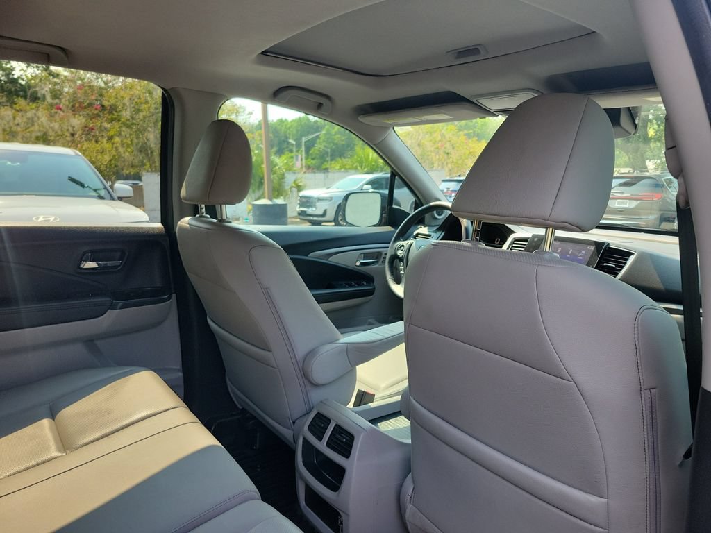 Used 2023 Honda Ridgeline RTL-E image 22